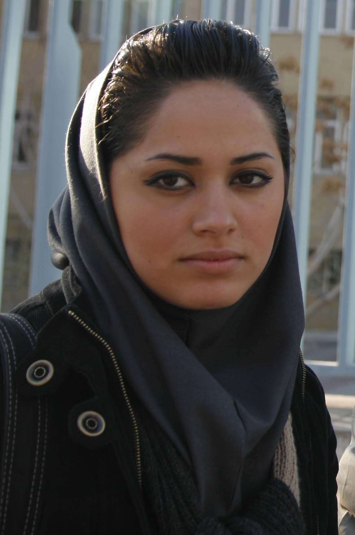 Когда оппоненту нечего возразить Iran-beautiful-girl